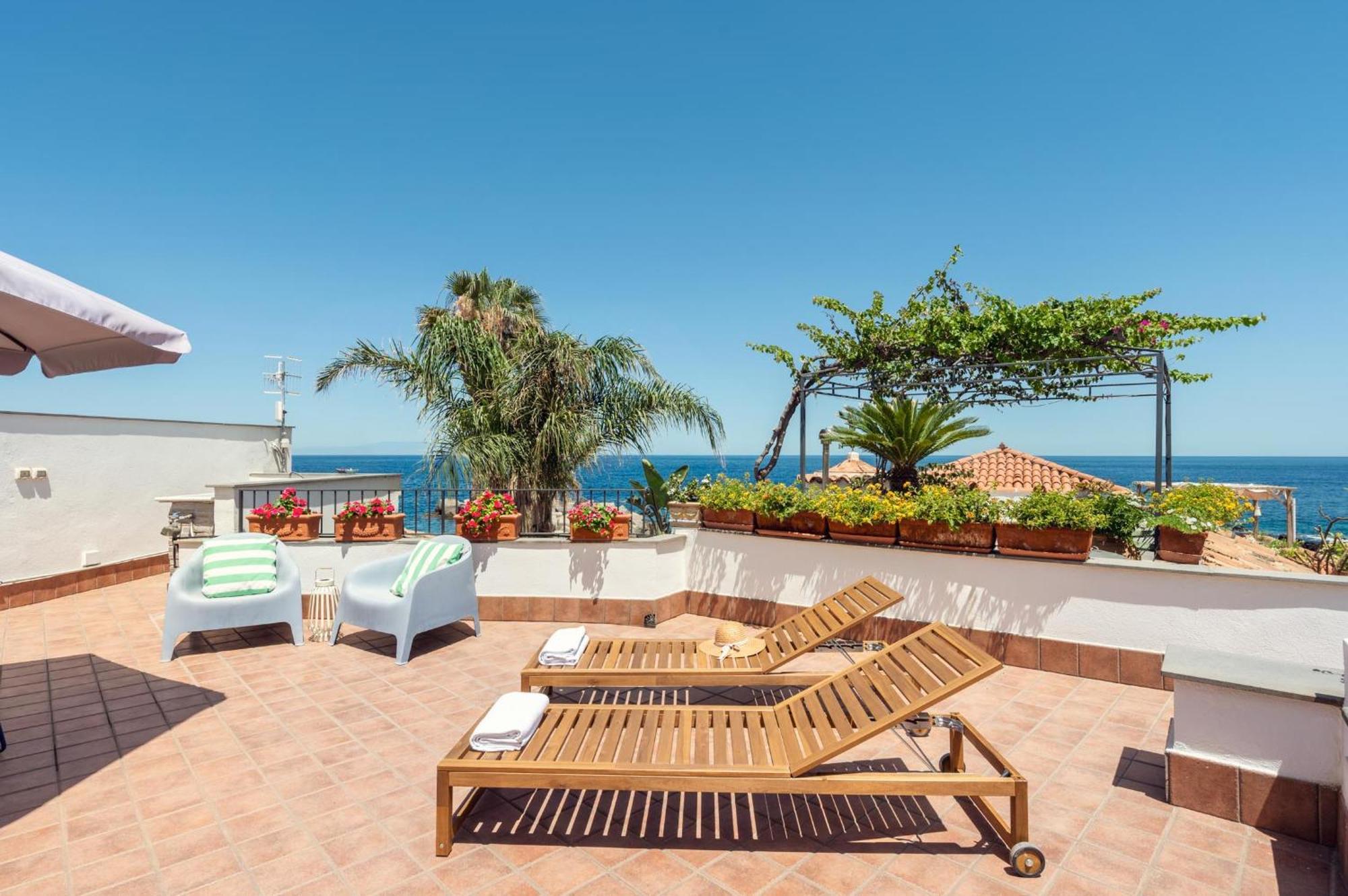Blue54 - Pozzillo Sul Mare Fra L'Etna E Taormina Villa Eksteriør bilde